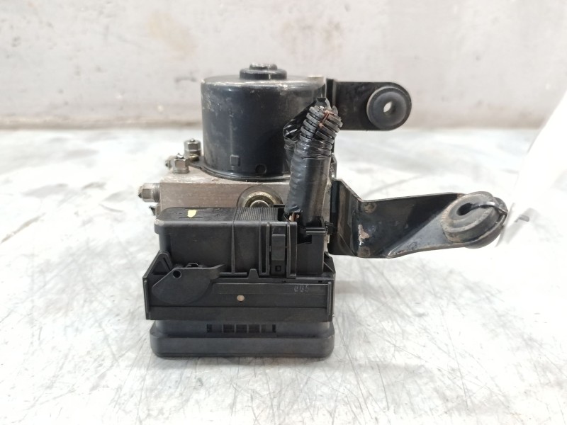 Recambio de abs para mazda 3 berlina (bk) 1.6 crdt active referencia OEM IAM 3M512C405EA  