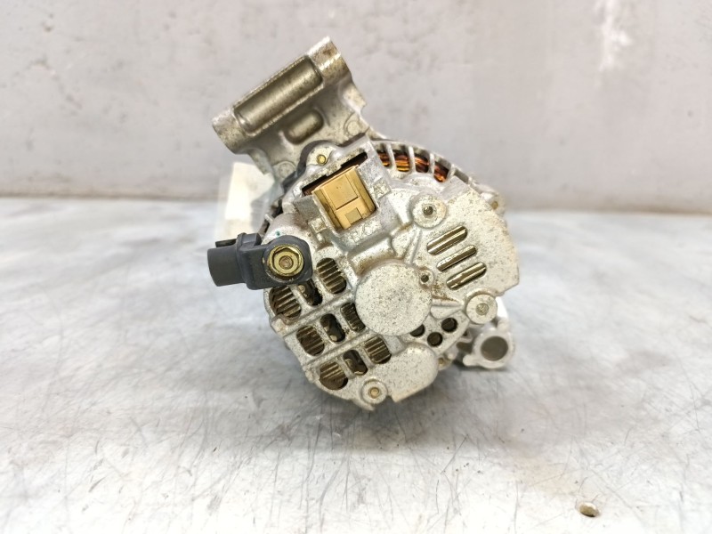 Recambio de alternador para mazda 2 berlina (dy) 1.4 active+ (59kw) referencia OEM IAM 2S6T10300DB  