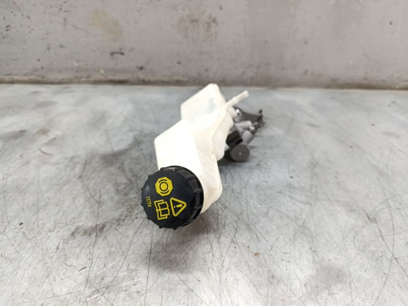 Recambio de bomba freno para ford ecosport 1.0 ecoboost referencia OEM IAM 06335611031  