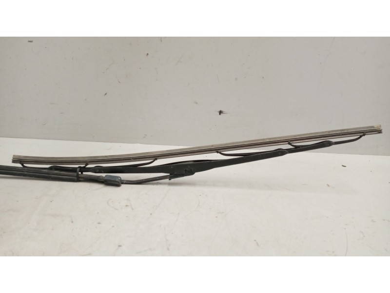 Recambio de brazo limpia delantero para daf serie xf105.xxx 12.9 diesel referencia OEM IAM   