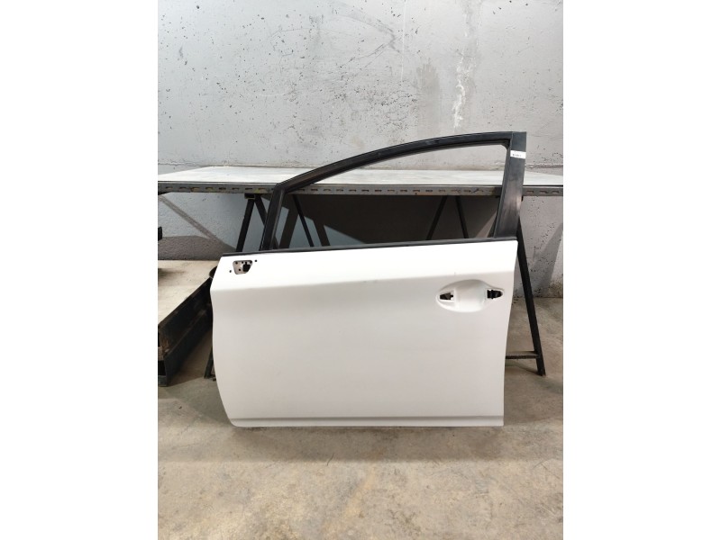 Recambio de puerta delantera izquierda para toyota prius (_w3_) 1.8 hybrid (zvw3_) referencia OEM IAM   