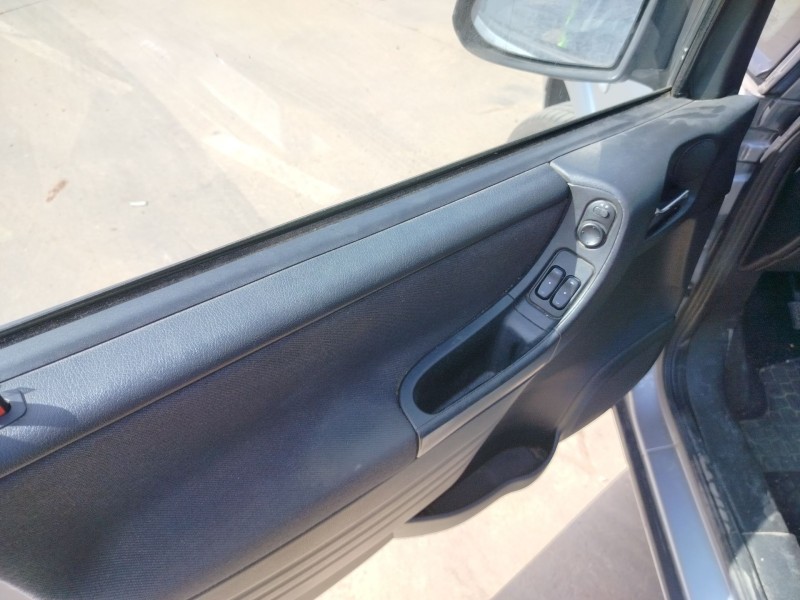 opel zafira a monospace (t98) del año 2005