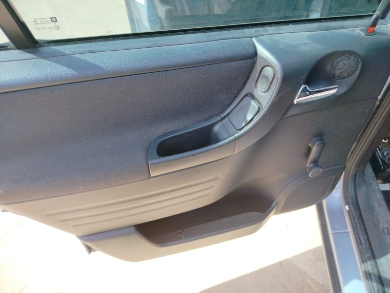 opel zafira a monospace (t98) del año 2005