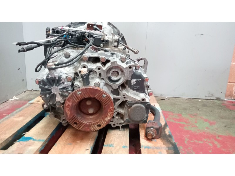 Recambio de caja cambios para iveco stralis (ad/at) 7.8 diesel referencia OEM IAM 9S1310 1324001010 41272571