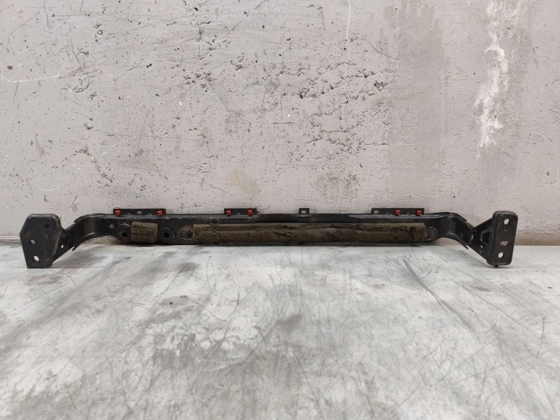 Recambio de travesaño inferior para ford focus lim. (cb8) titanium referencia OEM IAM   