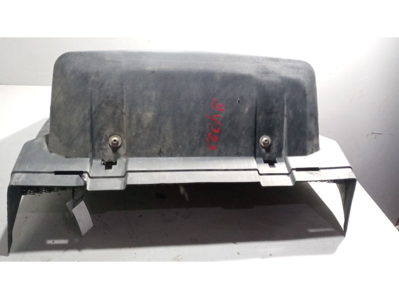 Recambio de guardabarros trasero derecho para renault magnum ab 2005 12.8 diesel referencia OEM IAM   