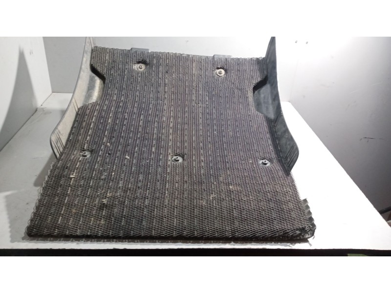 Recambio de guardabarros trasero izquierdo para renault magnum ab 2005 12.8 diesel referencia OEM IAM   