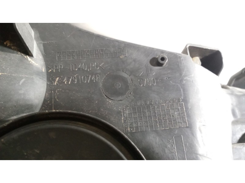 Recambio de faro izquierdo para iveco sunrise referencia OEM IAM 5801473750 SX47910748 