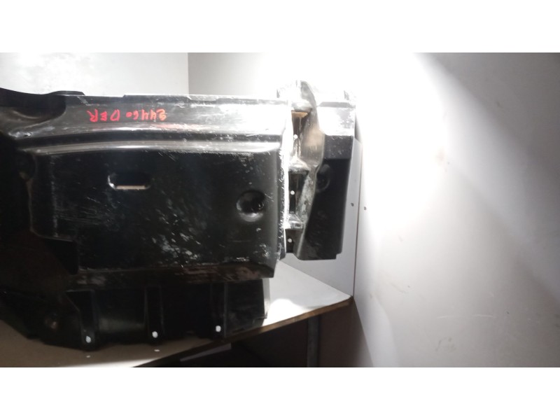 Recambio de guardabarros delantero derecho para man tgx 18.xxx 12.4 diesel referencia OEM IAM 81612300210  