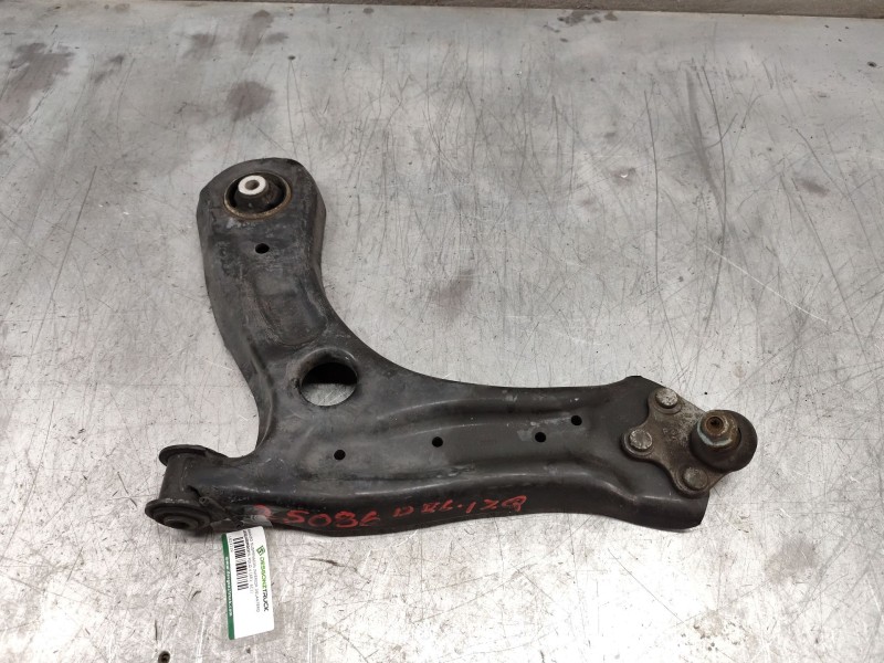 Recambio de brazo suspension inferior delantero izquierdo para volkswagen polo v (6r1, 6c1) 1.6 tdi referencia OEM IAM   