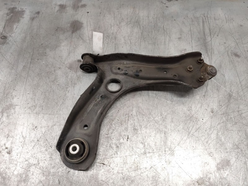 Recambio de brazo suspension inferior delantero izquierdo para volkswagen polo v (6r1, 6c1) 1.6 tdi referencia OEM IAM   