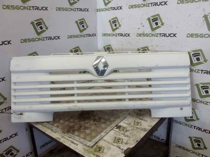 Recambio de rejilla delantera central para renault 430 magnum e2 12.0 diesel referencia OEM IAM 5010353336  