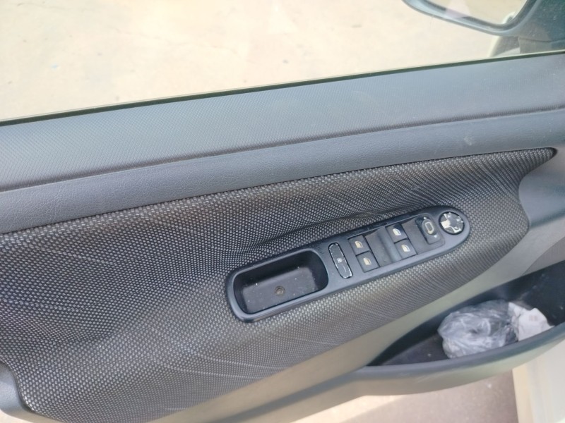 peugeot 207 sw (wk_) del año 2007