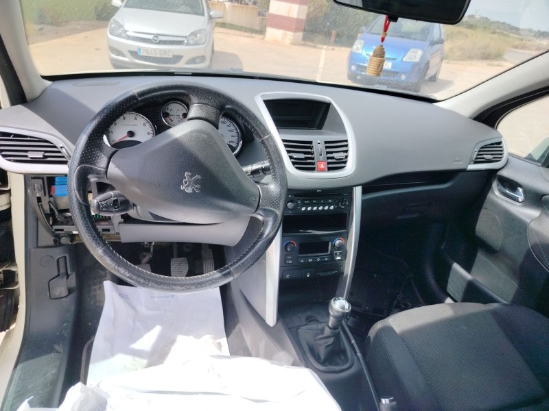 peugeot 207 sw (wk_) del año 2007