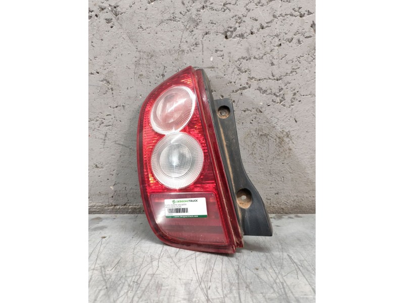 Recambio de piloto trasero izquierdo para nissan micra (k12e) acenta referencia OEM IAM   