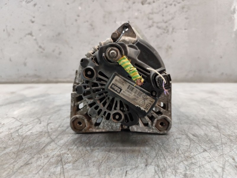 Recambio de alternador para renault megane ii berlina 5p authentique referencia OEM IAM 8200100907  