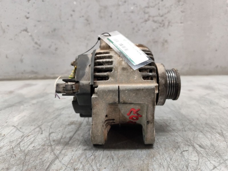 Recambio de alternador para renault megane ii berlina 5p authentique referencia OEM IAM 8200100907  