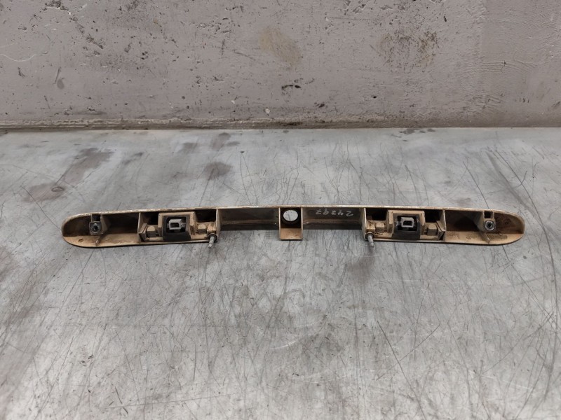 Recambio de asidero porton maletero para audi a3 (8l) 1.9 tdi referencia OEM IAM 8D9827574  