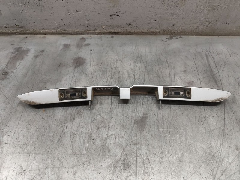 Recambio de asidero porton maletero para audi a3 (8l) 1.9 tdi referencia OEM IAM 8D9827574  