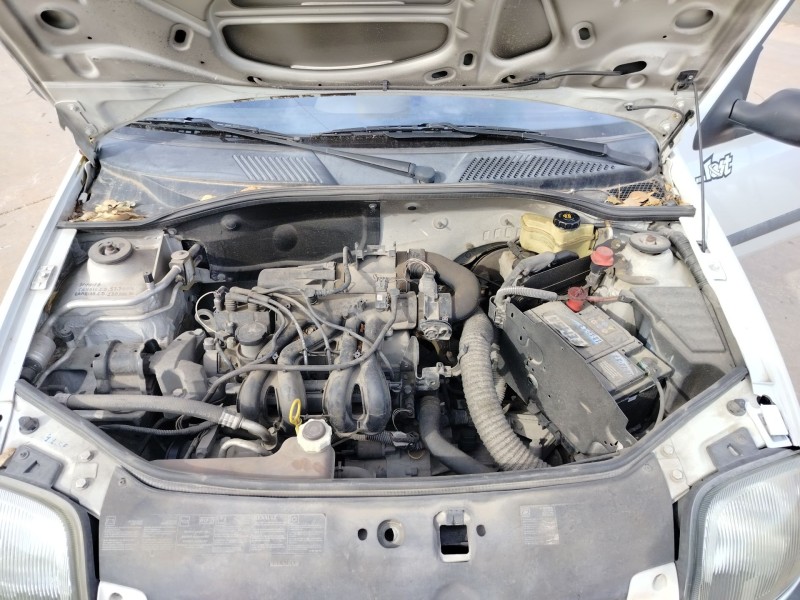 renault clio ii fase i (b/cbo) del año 2000