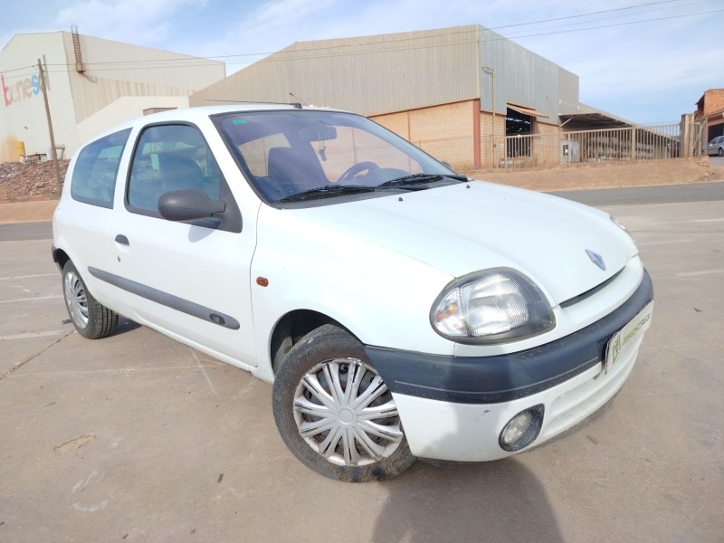 renault clio ii fase i (b/cbo) del año 2000