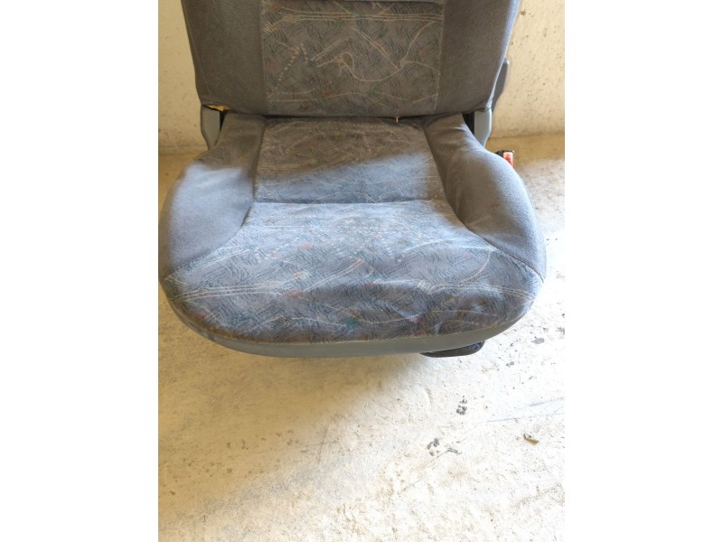 Recambio de asiento delantero derecho para citroën berlingo 2.0 hdi cat (rhy / dw10td) referencia OEM IAM   