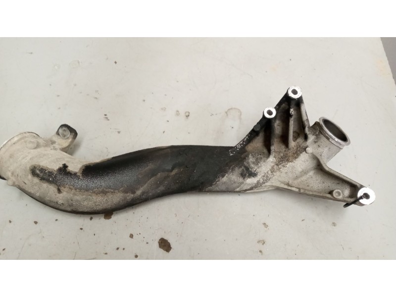 Recambio de tubo admision para renault serie t 10.8 diesel referencia OEM IAM 21646919  