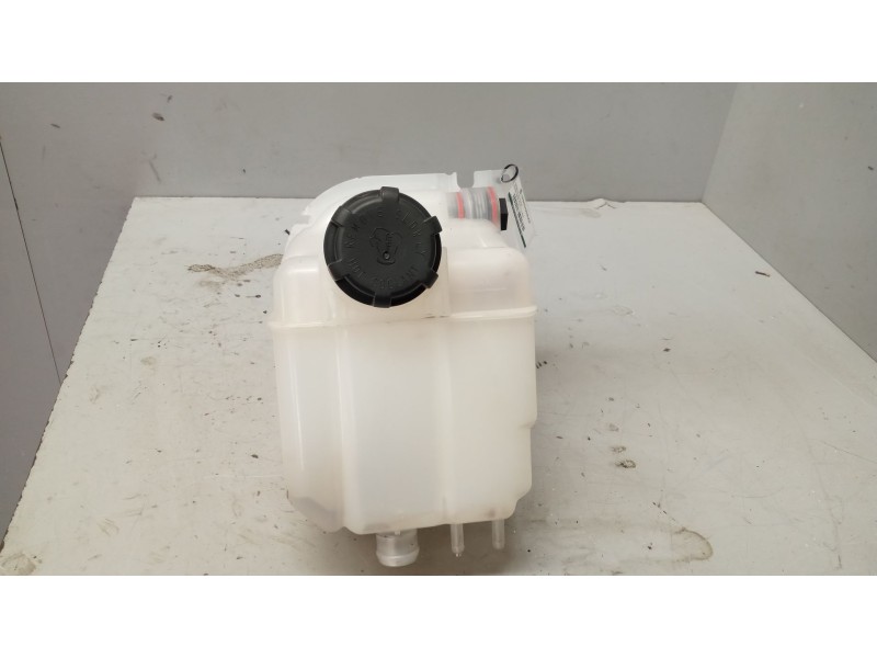 Recambio de deposito expansion para scania serie p/g/r (c-clase) 11.7 diesel referencia OEM IAM   