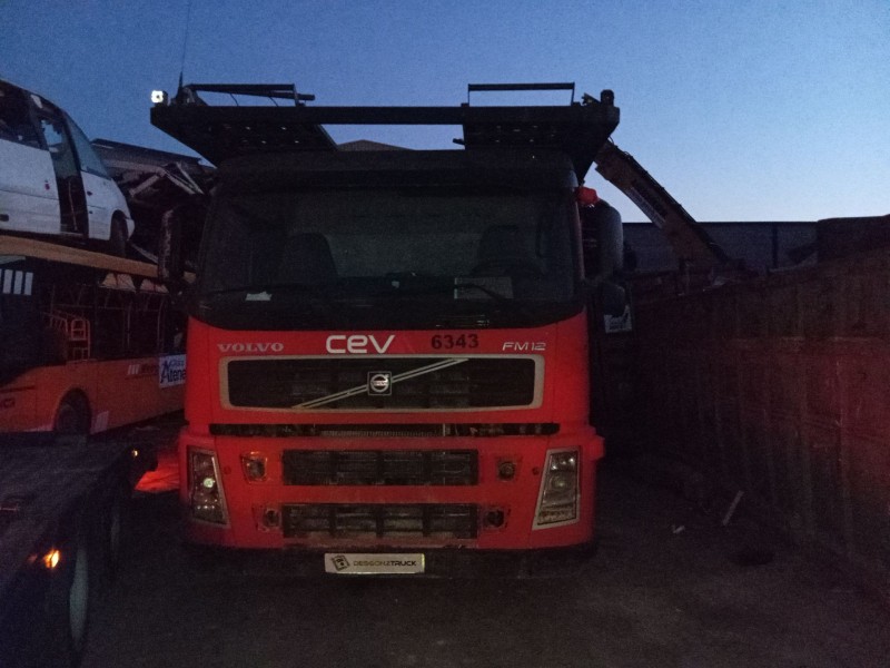 volvo fm 12 2002  del año 2005