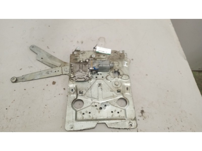 Recambio de elevalunas delantero izquierdo para volvo fm 12 2002  12.1 diesel (d12d420) referencia OEM IAM   