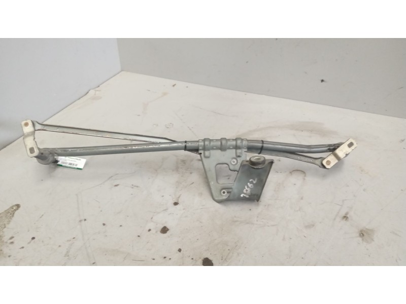 Recambio de articulacion limpia delantero para iveco sunrise referencia OEM IAM   