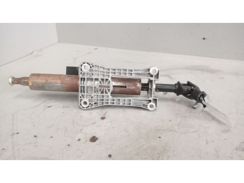 Recambio de columna direccion para iveco sunrise referencia OEM IAM 5801773188  