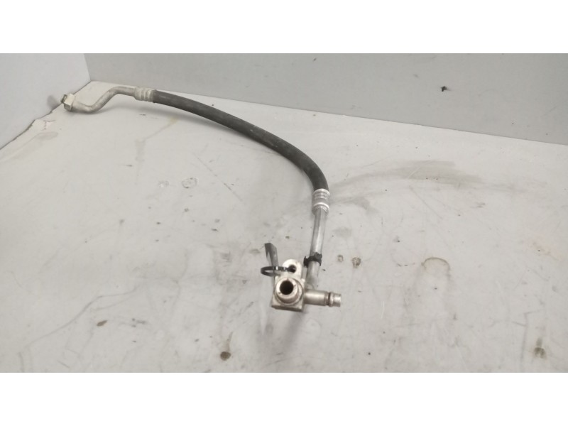 Recambio de tubos aire acondicionado para iveco sunrise referencia OEM IAM 5801595267  