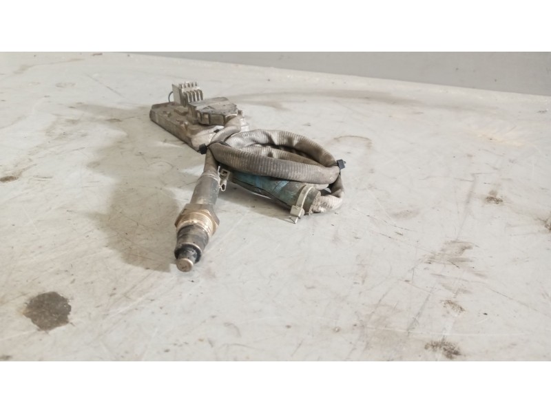 Recambio de sensor noxe para scania magnus referencia OEM IAM 2294290  