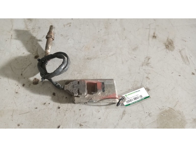 Recambio de sensor noxe para mercedes-benz oc 500 le-1830h referencia OEM IAM A0061537328  160310811001