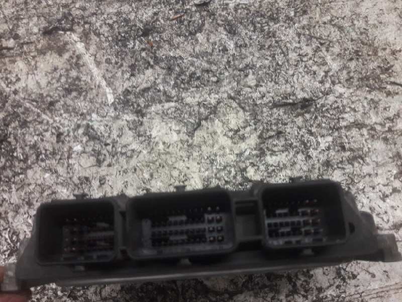 Recambio de centralita motor uce para renault scenic ii authentique referencia OEM IAM 0281011390 8200310863 8200349846