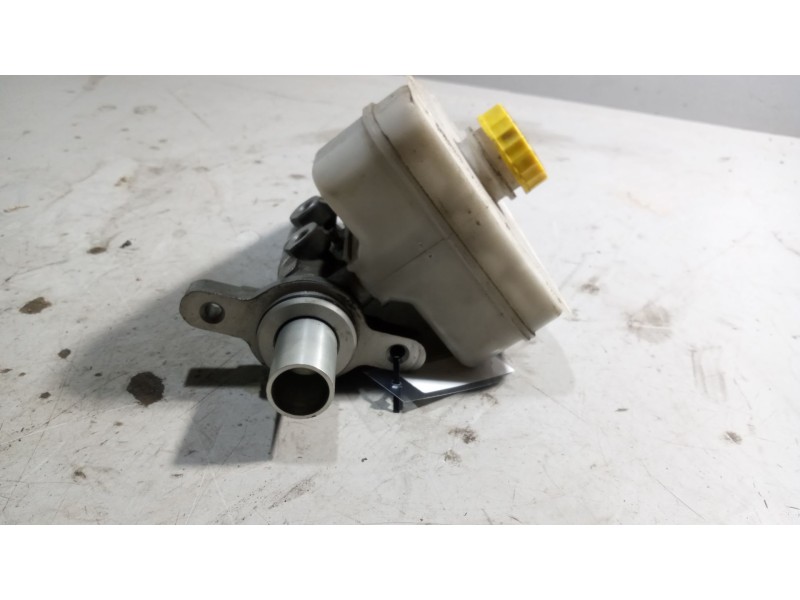 Recambio de bombin freno para iveco sunrise referencia OEM IAM 0204Y24317 204255550 