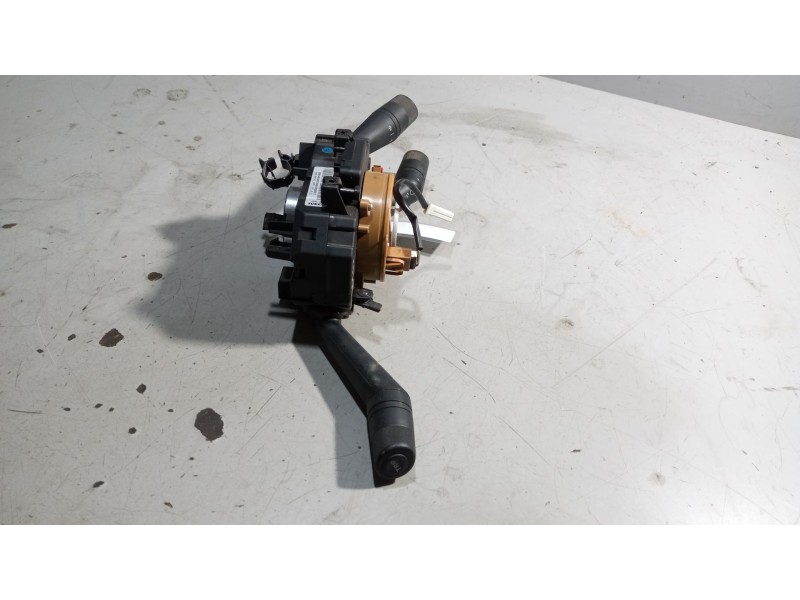 Recambio de mando intermitentes para iveco sunrise referencia OEM IAM 5801464983  mando limpia