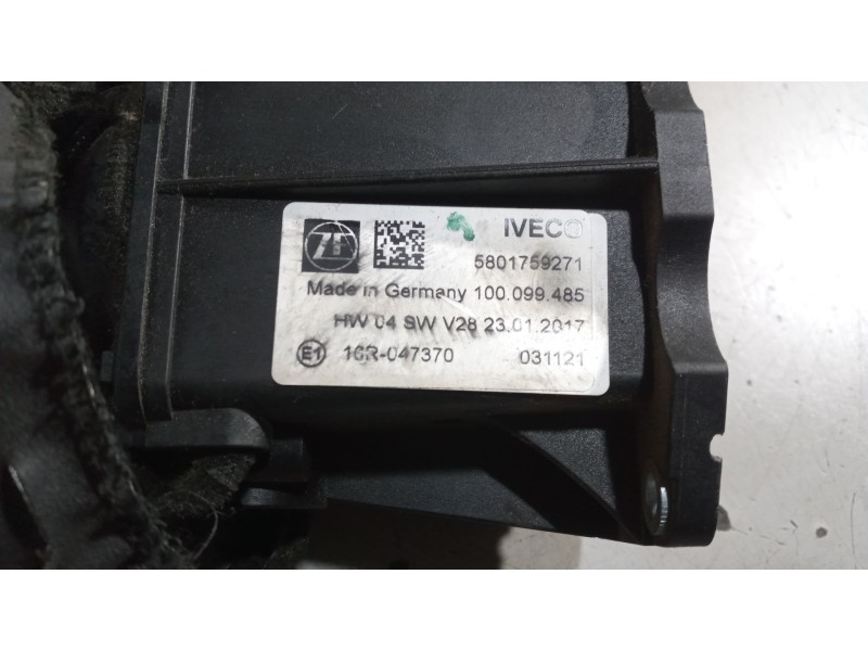 Recambio de palanca cambio para iveco sunrise referencia OEM IAM 5801759271  