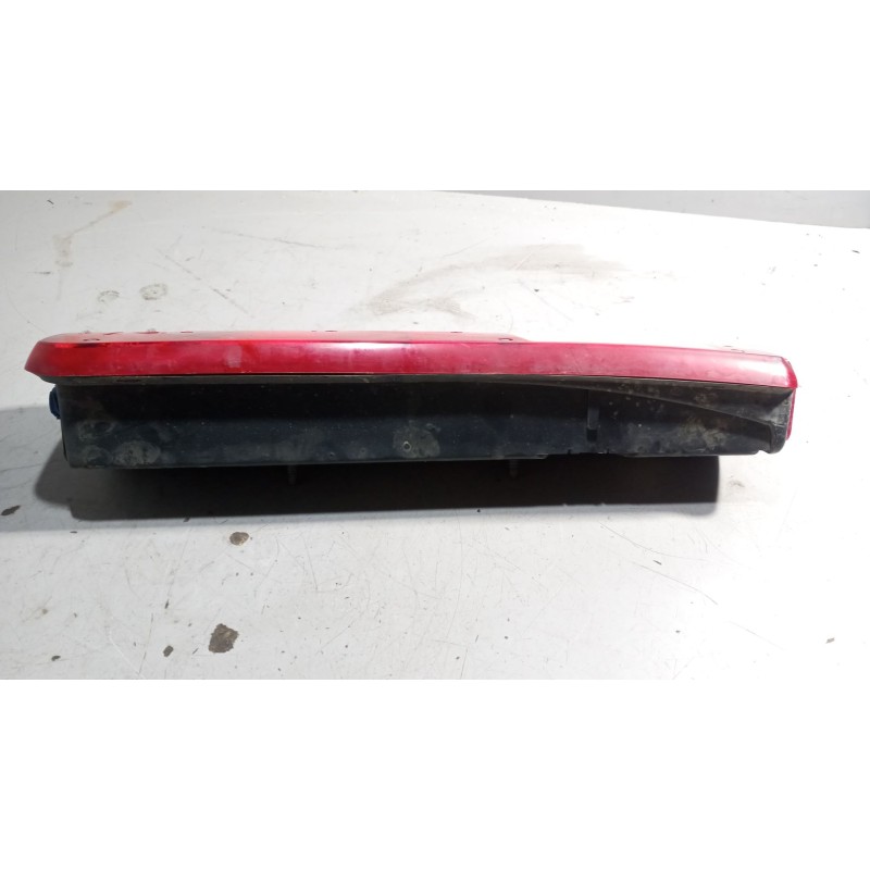 Recambio de piloto trasero derecho para renault magnum ab 2005 12.8 diesel referencia OEM IAM   