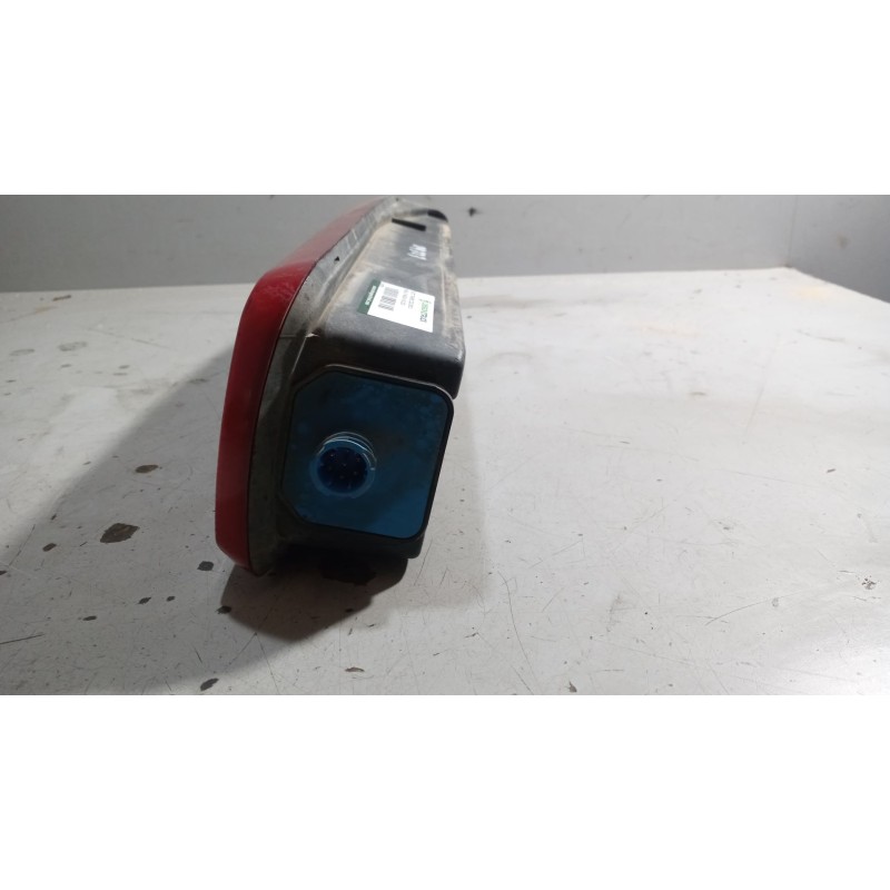 Recambio de piloto trasero izquierdo para renault magnum ab 2005 12.8 diesel referencia OEM IAM   piloto universal camion