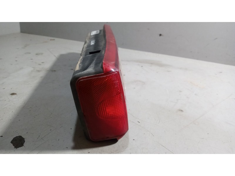 Recambio de piloto trasero izquierdo para renault magnum ab 2005 12.8 diesel referencia OEM IAM   piloto universal camion