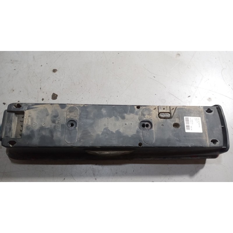 Recambio de piloto trasero izquierdo para renault magnum ab 2005 12.8 diesel referencia OEM IAM   piloto universal camion