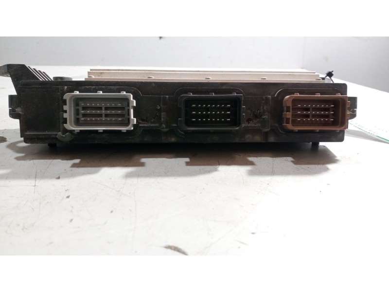 Recambio de modulo electronico para iveco stralis (ad/at) fg ad   4x2 tráfico urbano referencia OEM IAM 504097525  