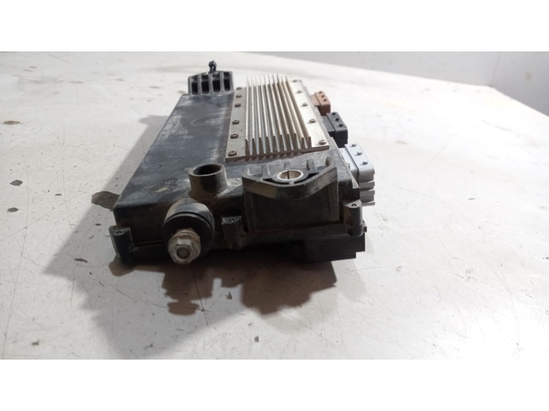 Recambio de modulo electronico para iveco stralis (ad/at) fg ad   4x2 tráfico urbano referencia OEM IAM 504097525  