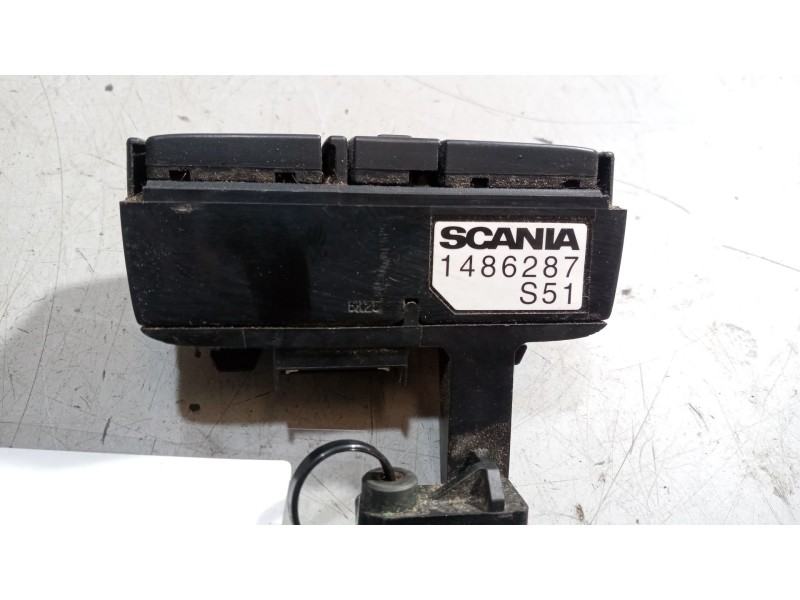 Recambio de mando volante para scania serie p/g/r (c-clase) 11.7 diesel referencia OEM IAM 1486287  