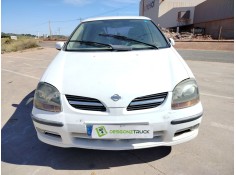 nissan almera tino (v10m) del año 2001