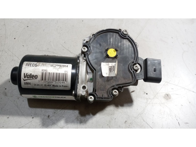 Recambio de faro antiniebla izquierdo para daf serie xf105.xxx fsa 4x2 space-cab referencia OEM IAM   