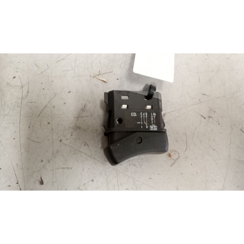 Recambio de interruptor para scania serie p/g/r (c-clase) 11.7 diesel referencia OEM IAM 1421847  