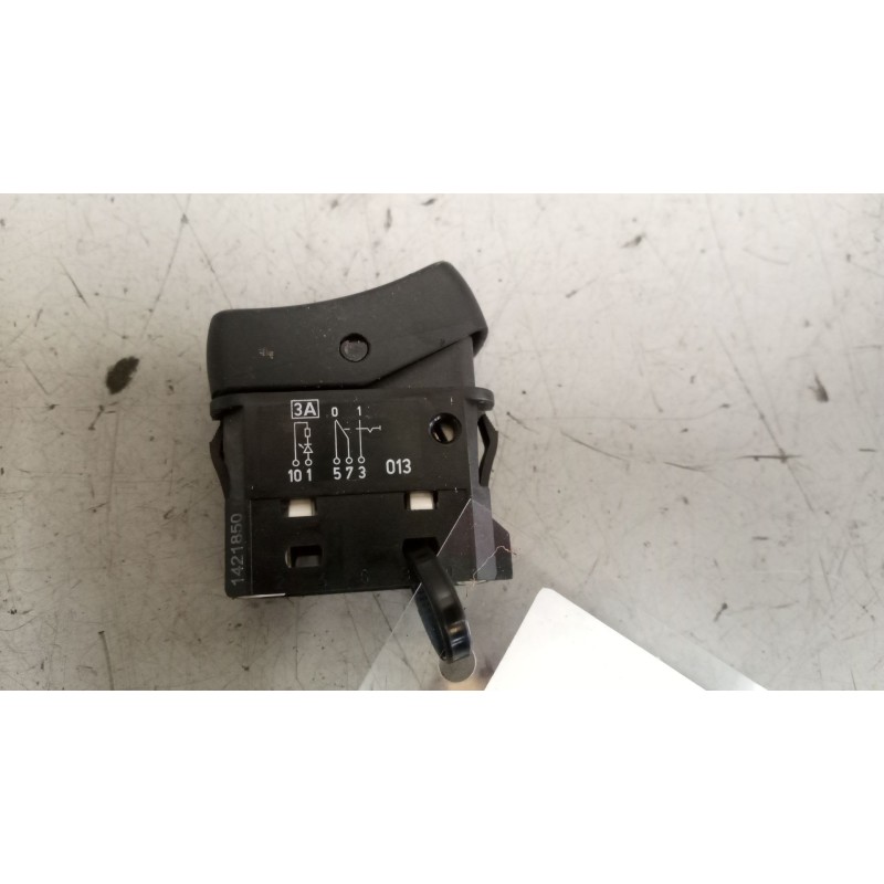 Recambio de interruptor para scania serie p/g/r (c-clase) 12.7 diesel referencia OEM IAM 1421850  